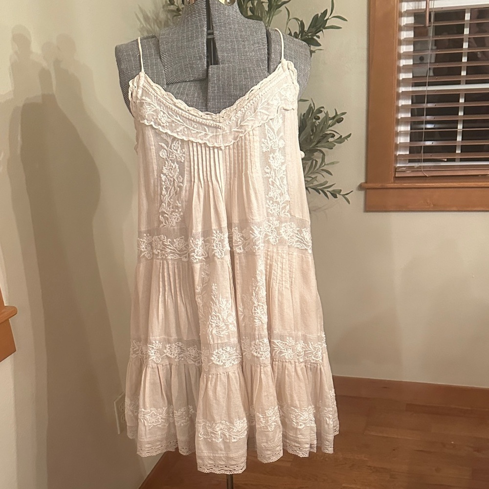 Anthropologie Beige Lace Detail Dress
